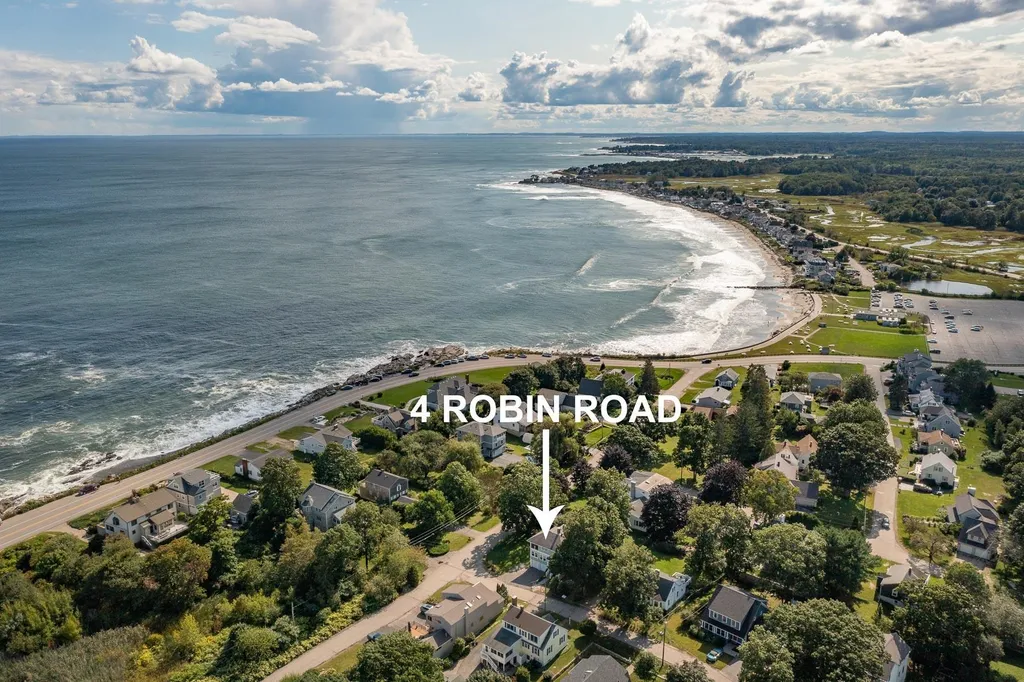 4 Robin Road Rye NH 03870