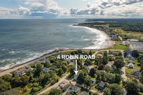 4 Robin Road Rye NH 03870