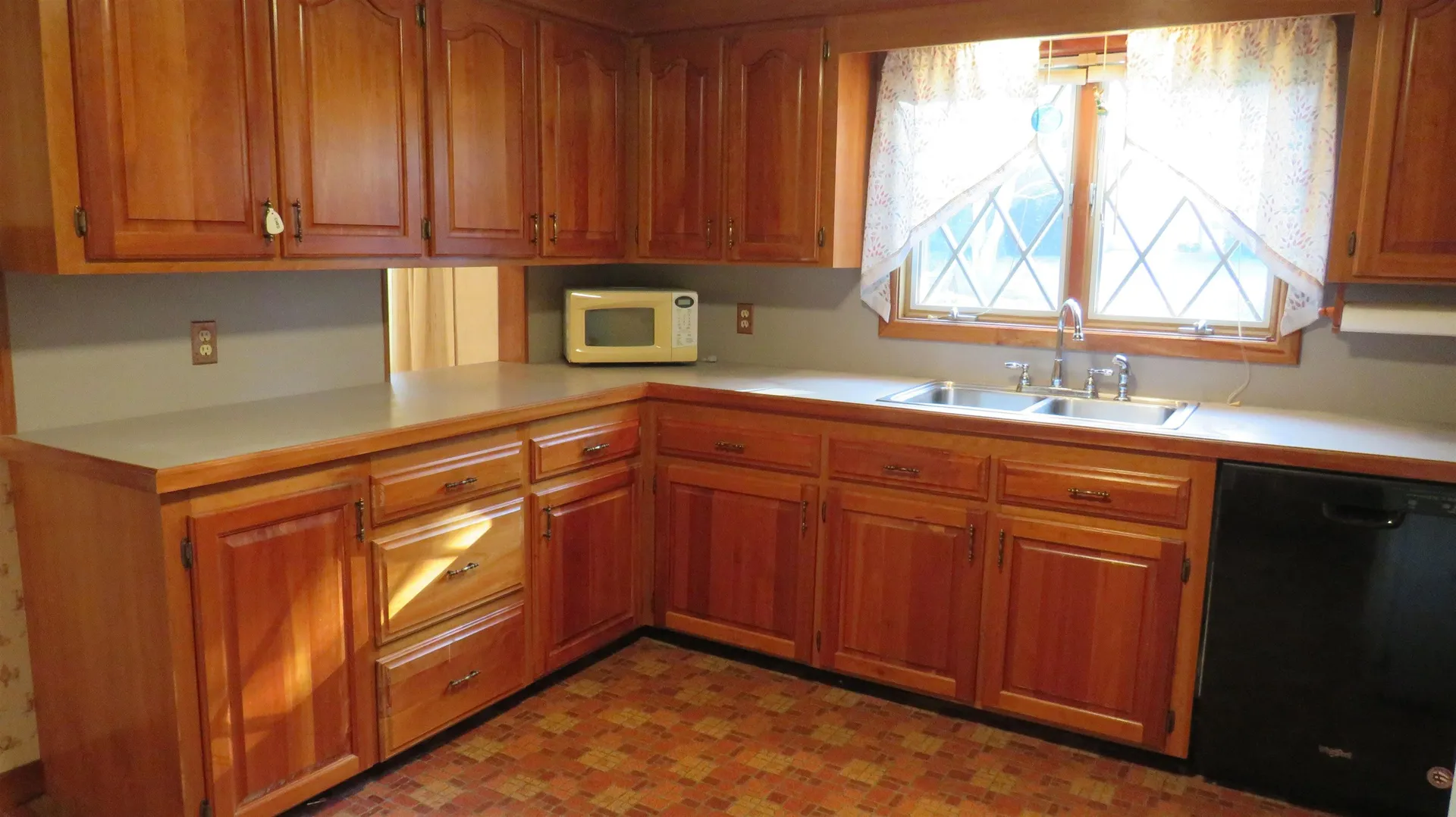 70 Pleasant Street Hooksett NH 03106-1441