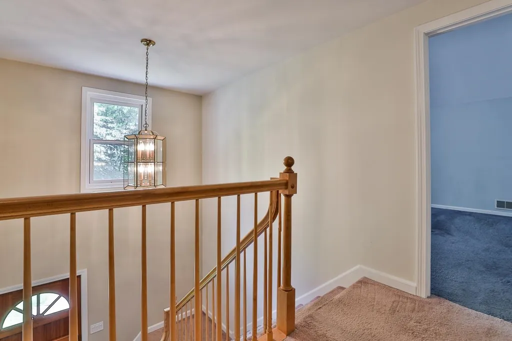 129 Cambridge Road Bedford NH 03110