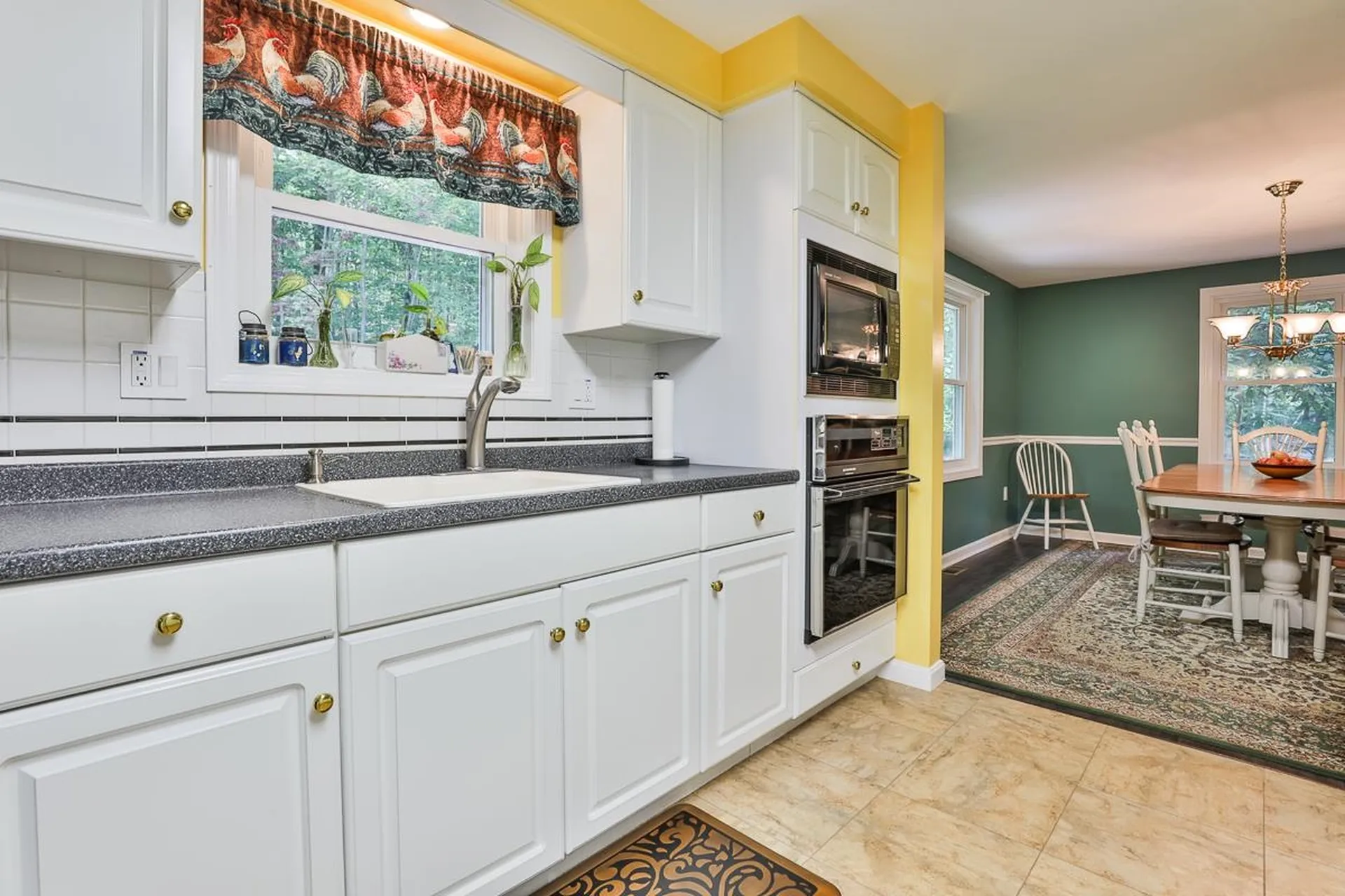 129 Cambridge Road Bedford NH 03110