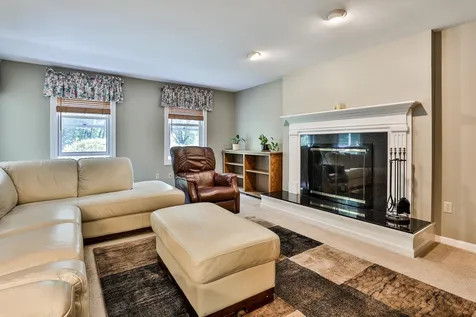129 Cambridge Road Bedford NH 03110