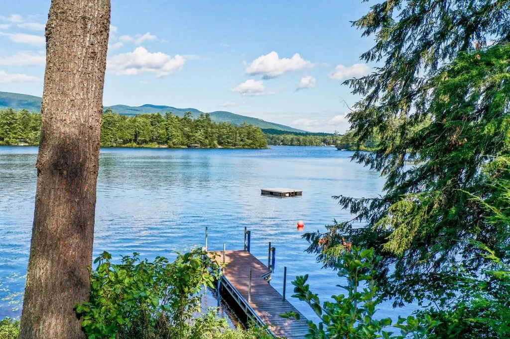 396 Wentworth Shores Road Moultonborough NH 03254