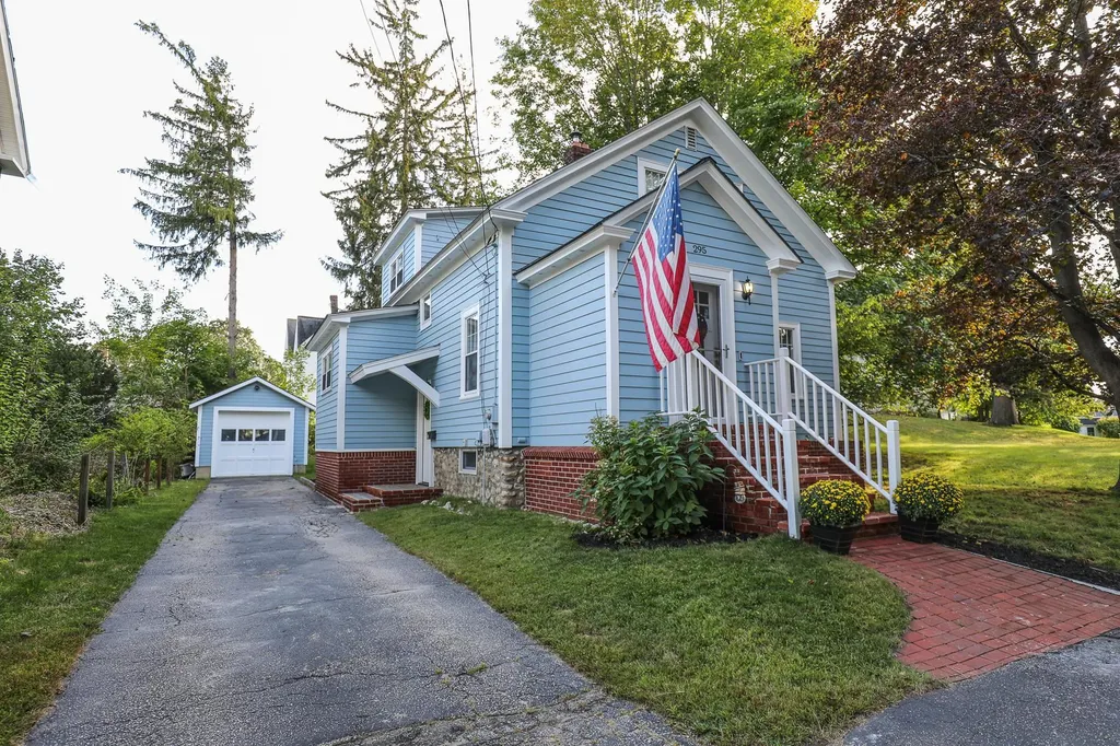 295 Prospect Street Manchester NH 03104