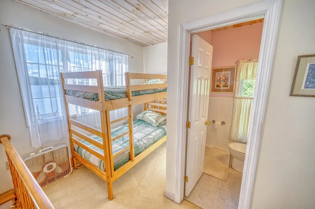 25 Dimick Road Hinesburg VT 05461