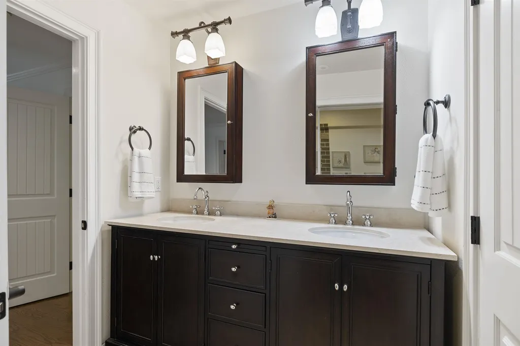 264 Forest Road Wolfeboro NH 03894