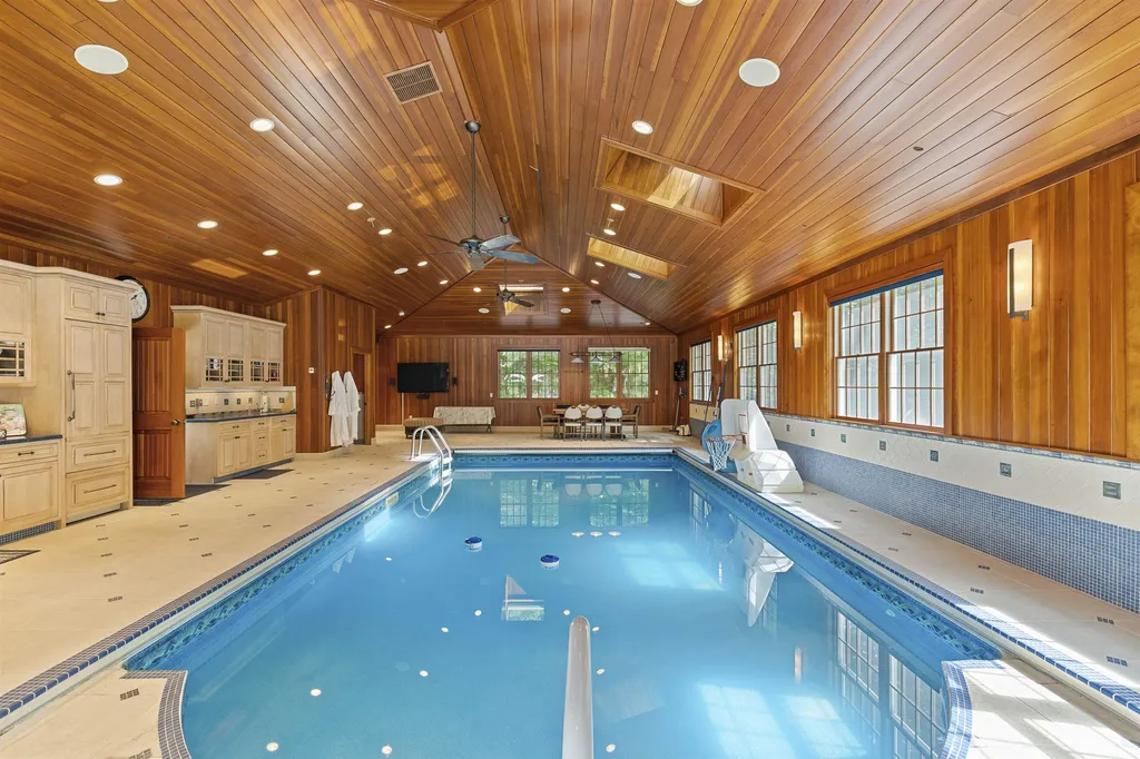 264 Forest Road Wolfeboro NH 03894