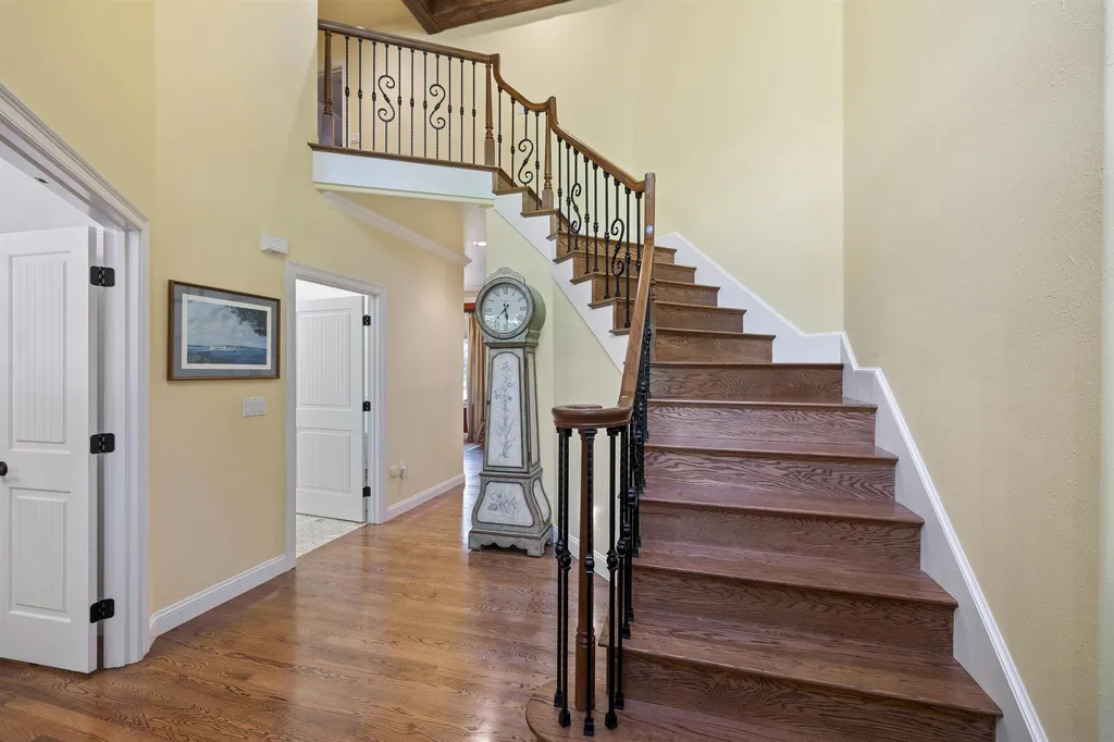 264 Forest Road Wolfeboro NH 03894