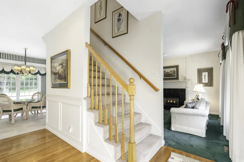 20 Rosegate Farm Drive Manchester NH 03109