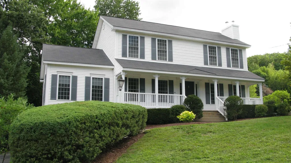 20 Rosegate Farm Drive Manchester NH 03109