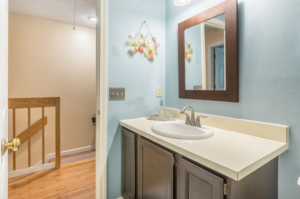 226 Woodhaven Drive Hartford VT 05001