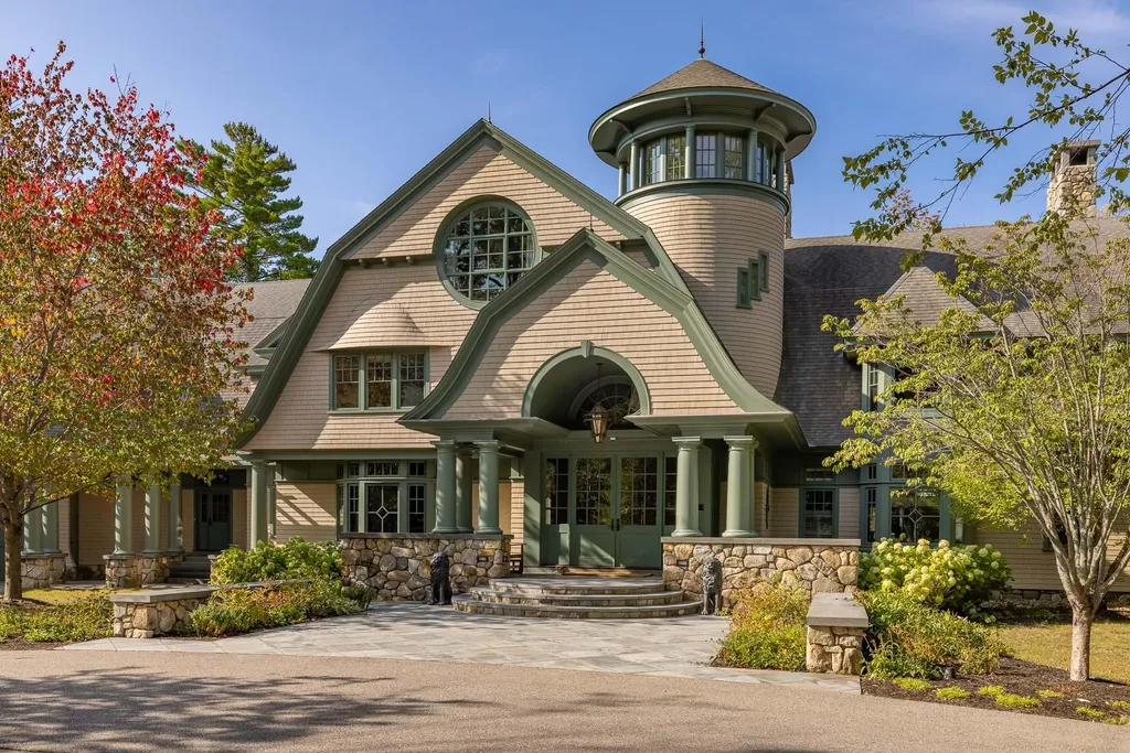 144 Springfield Point Road Wolfeboro NH 03894
