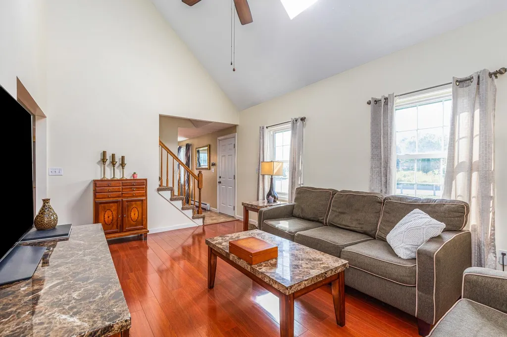 19 Nicholas Circle Dover NH 03820