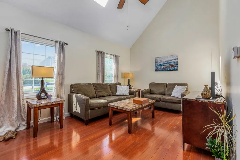 19 Nicholas Circle Dover NH 03820