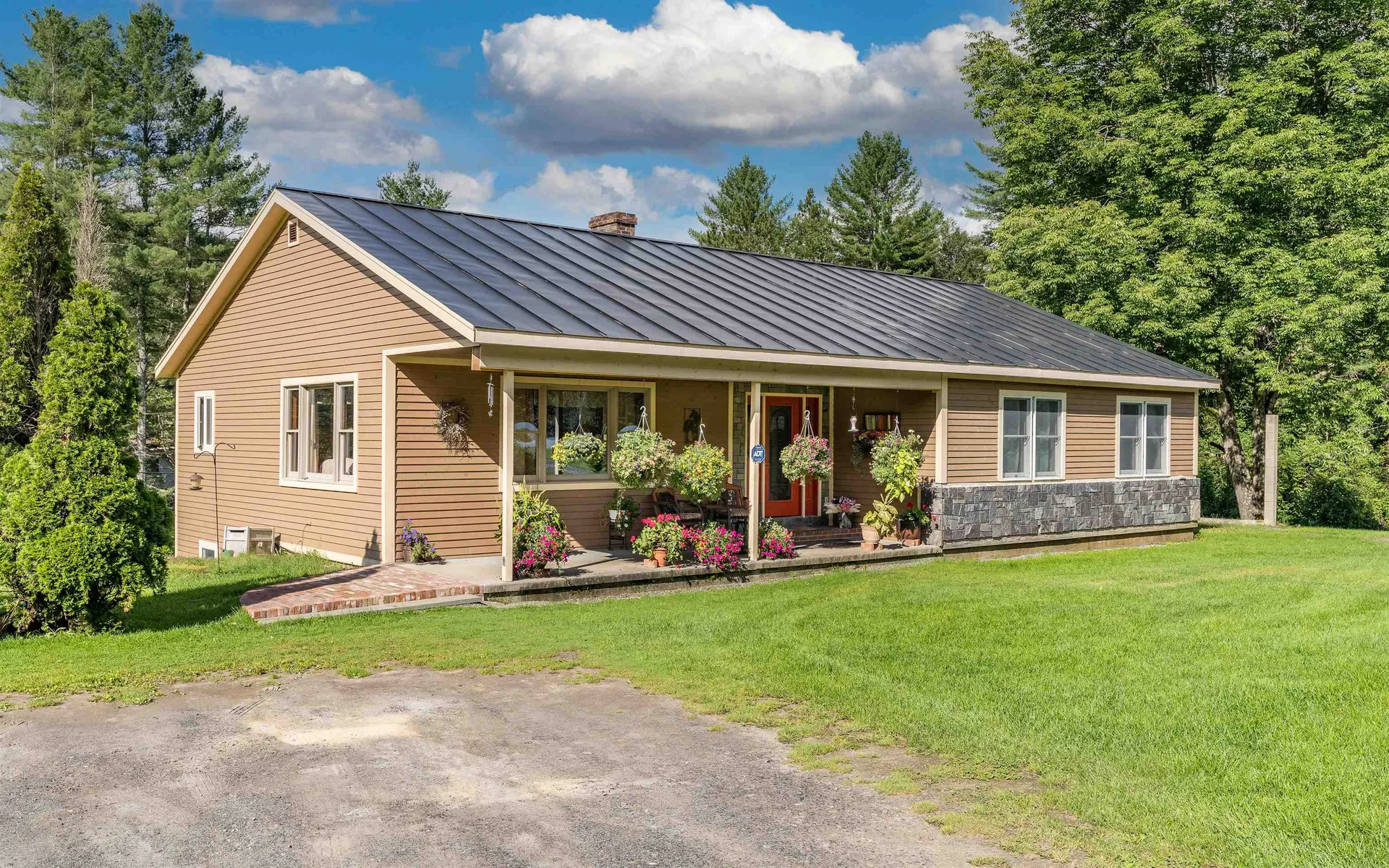 10839 Vt Route 12 Barnard VT 05031