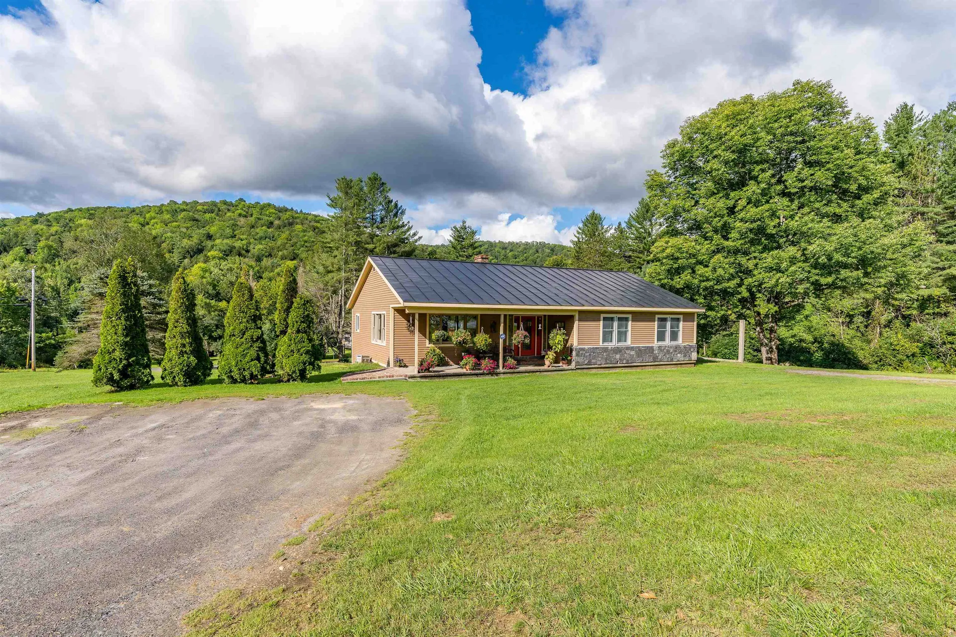 10839 Vt Route 12 Barnard VT 05031