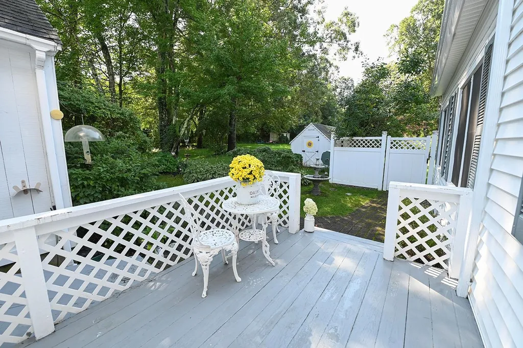 206 Oak Ridge Road Plaistow NH 03865