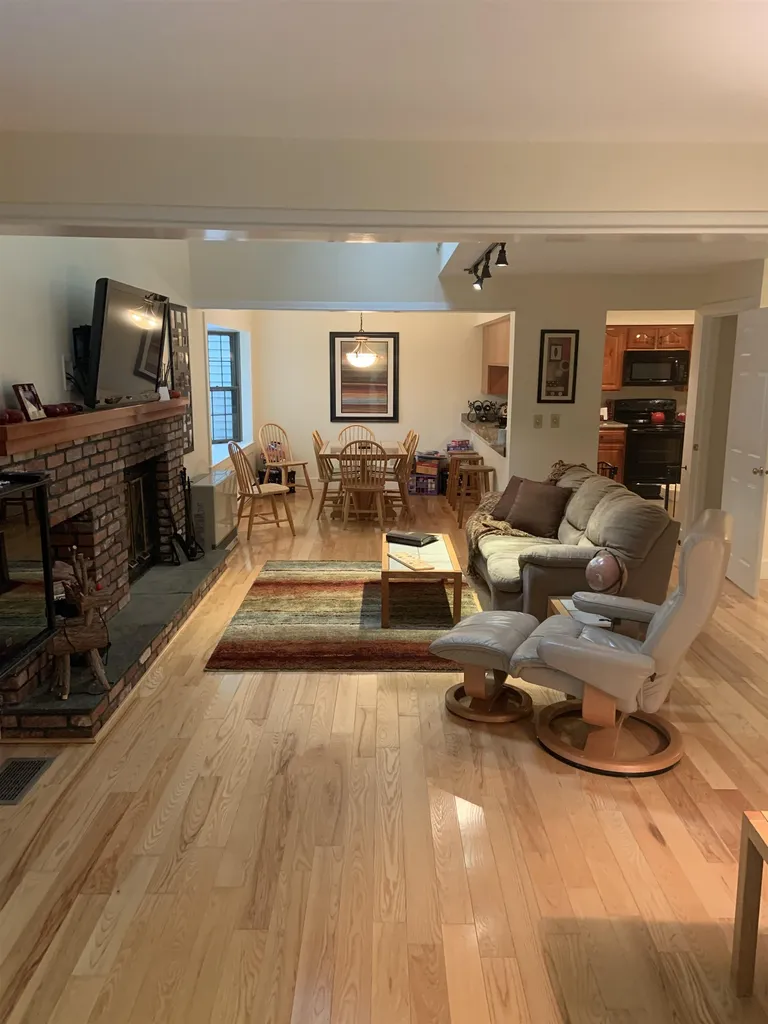 170 Sugar Hill Lane Hartford VT 05059