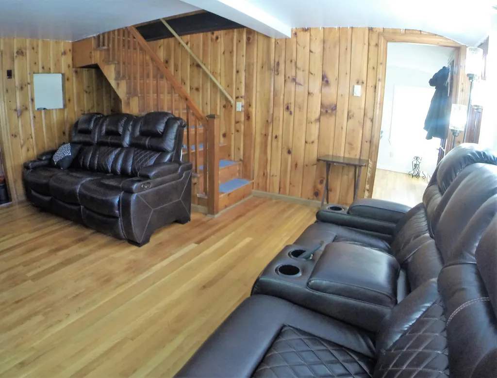 189 Range Road Windham NH 03087
