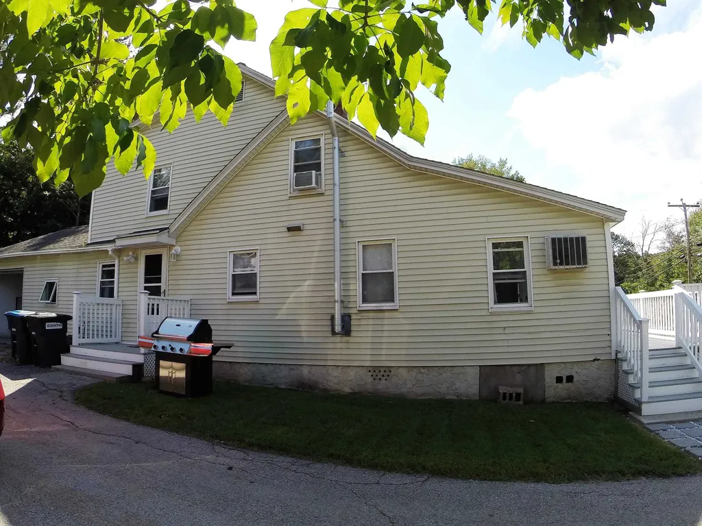 189 Range Road Windham NH 03087