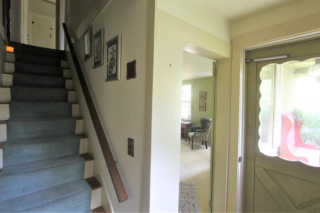 38 Church Street Kingston NH 03848