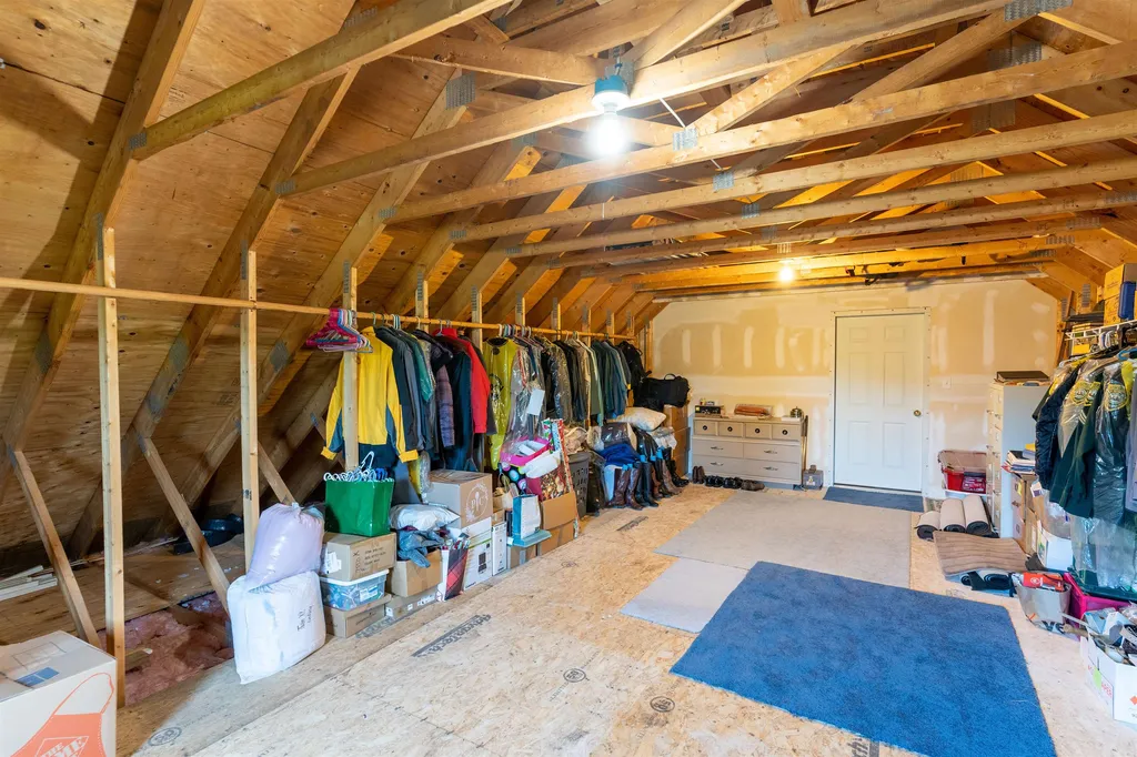 4 Fox Hollow Drive Newmarket NH 03857