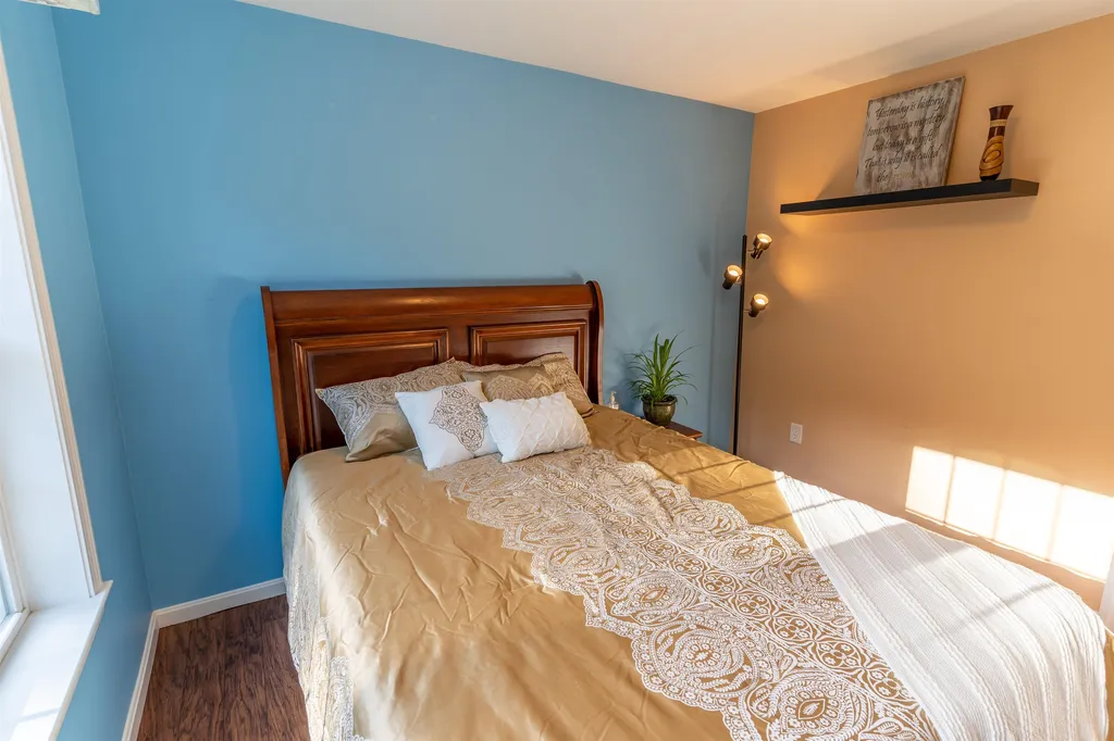 4 Fox Hollow Drive Newmarket NH 03857