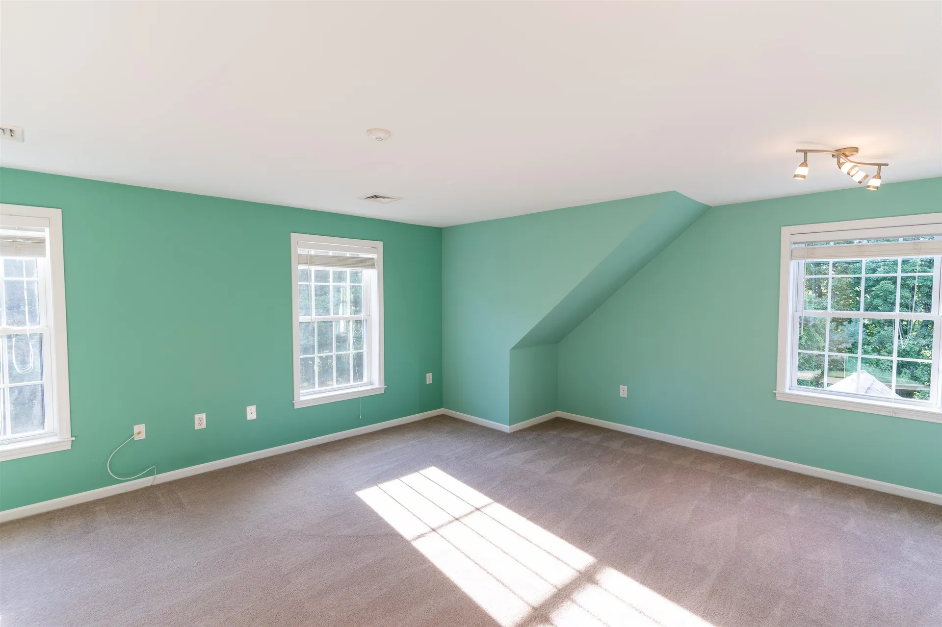 4 Fox Hollow Drive Newmarket NH 03857