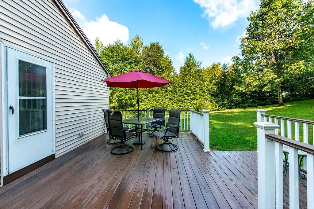 26 Old Pittsfield Road Northwood NH 03261