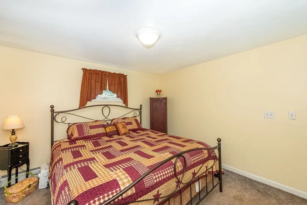 26 Old Pittsfield Road Northwood NH 03261