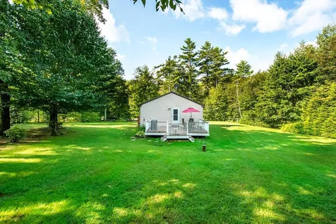 26 Old Pittsfield Road Northwood NH 03261