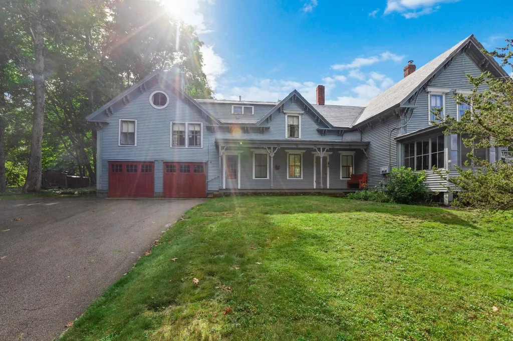 11 Winter Street Peterborough NH 03458