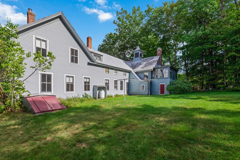 11 Winter Street Peterborough NH 03458