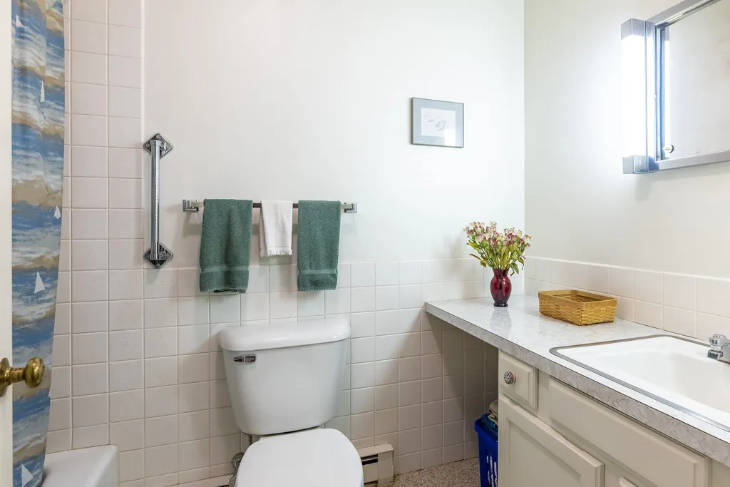 28 Willow Spring Circle Hanover NH 03755