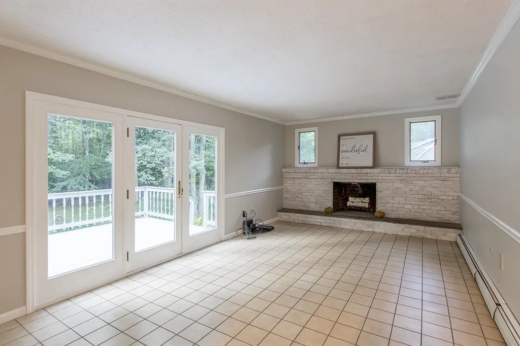 30 Ffrost Drive Durham NH 03824