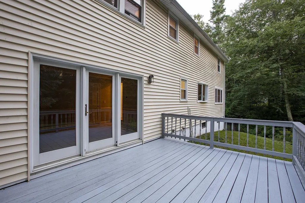 30 Ffrost Drive Durham NH 03824
