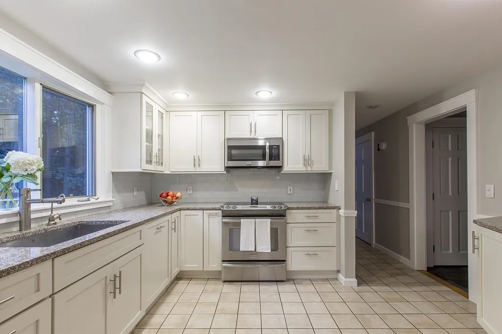 30 Ffrost Drive Durham NH 03824