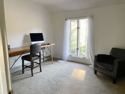 352 South Cove Road Burlington VT 05401