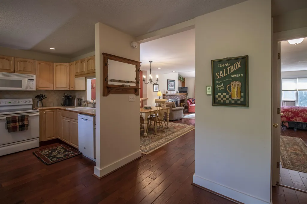 416 Lyman Batcheller Road Hartford VT 05059