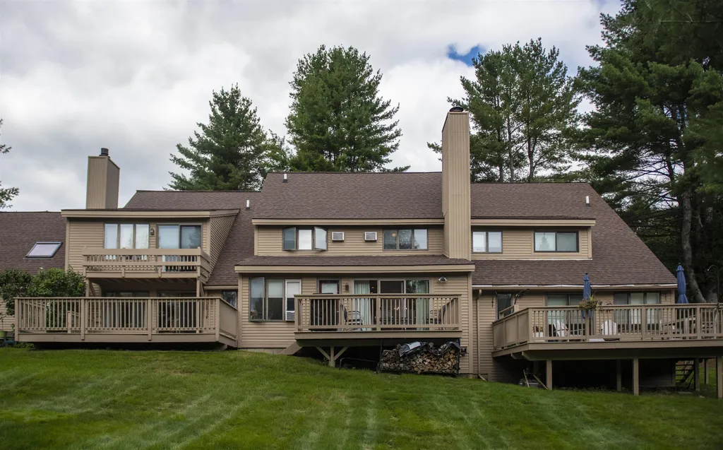 416 Lyman Batcheller Road Hartford VT 05059