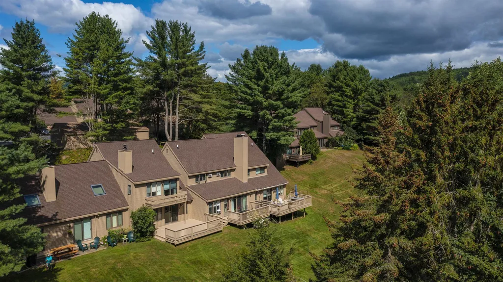 416 Lyman Batcheller Road Hartford VT 05059