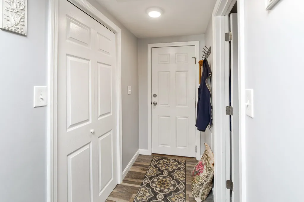 10 Orchard Terrace Salem NH 03079