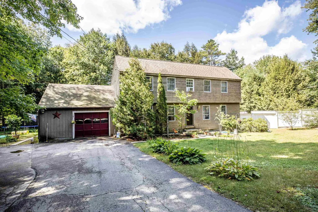 92 Lounsbury Lane Peterborough NH 03458
