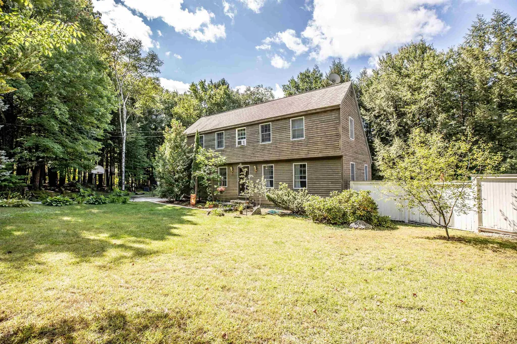 92 Lounsbury Lane Peterborough NH 03458