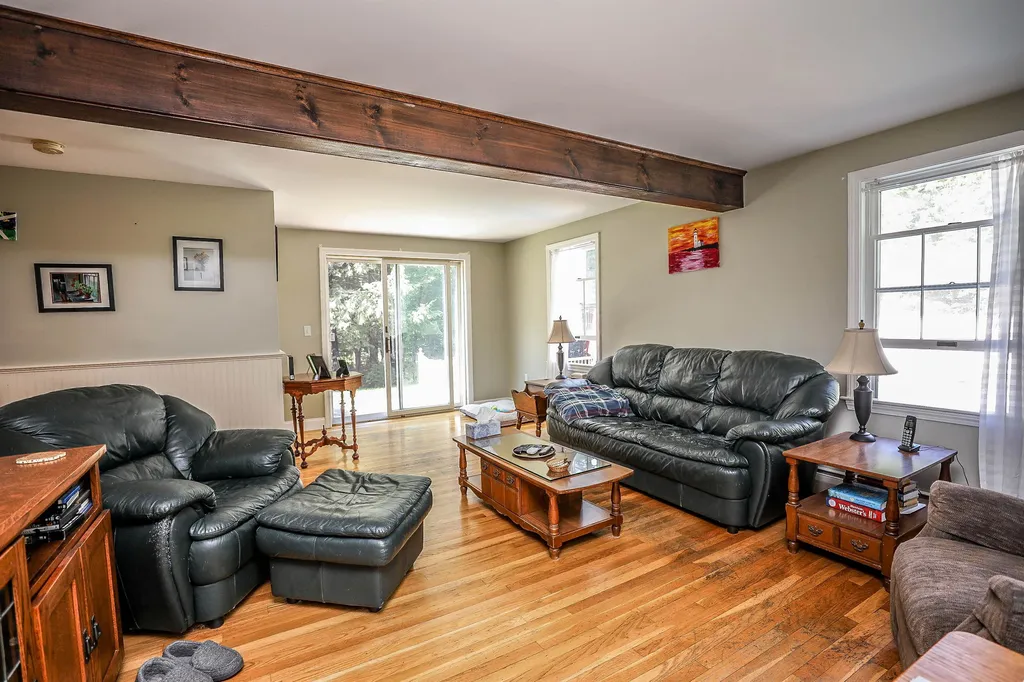 92 Lounsbury Lane Peterborough NH 03458