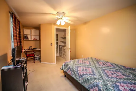 92 Lounsbury Lane Peterborough NH 03458