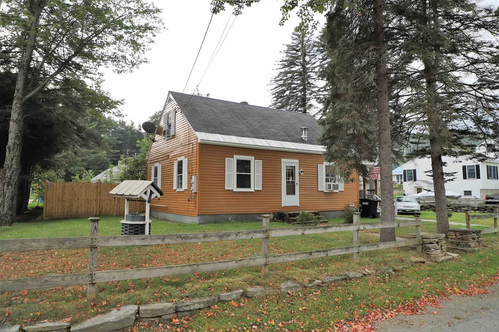 14 Maria Street Claremont NH 03743