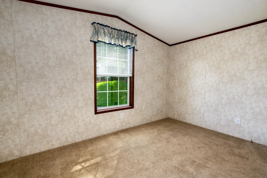 22 Kirkwood Road Hooksett NH 03106