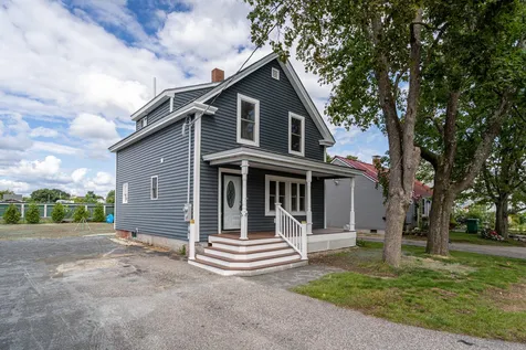 19 Farrington Street Rochester NH 03867