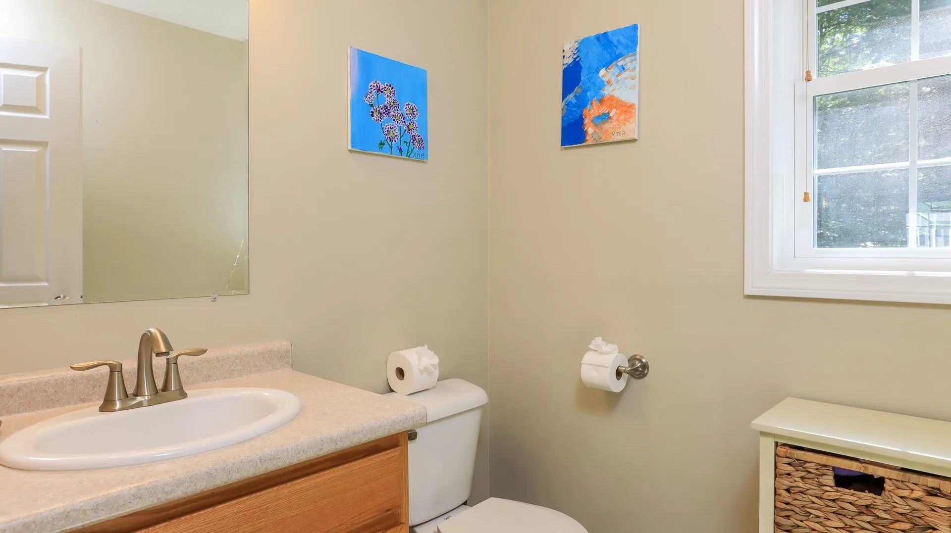 8 Mccurdy Road New Boston NH 03070